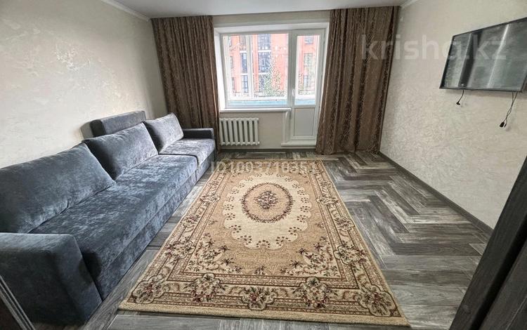 1-комнатная квартира · 40 м² · 2/5 этаж, мкр Юго-Восток, Мкр Юго-Восток, мкр Гульдер 2 16 за 250 000 ₸ в Караганде, Казыбек би р-н — фото 9