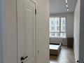 3-бөлмелі пәтер · 90 м² · 11/12 қабат, Толе Би 290/1 — Добрый день. Продажа квартиры от собственника, хороший ремонт и мебель, отличная локация. Надежный застройщик свой дом, рядом все необходимые соц объекты. Очень удобная планировка полноценное трех комнатная квартира. Приезжайте смотрите, рады будем показать, очень светлая,уютная квартира. Можно за наличку или в ипотеку., бағасы: ~ 92 млн ₸ в Алматы, Алмалинский р-н — фото 38