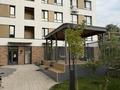 3-бөлмелі пәтер · 90 м² · 11/12 қабат, Толе Би 290/1 — Добрый день. Продажа квартиры от собственника, хороший ремонт и мебель, отличная локация. Надежный застройщик свой дом, рядом все необходимые соц объекты. Очень удобная планировка полноценное трех комнатная квартира. Приезжайте смотрите, рады будем показать, очень светлая,уютная квартира. Можно за наличку или в ипотеку., бағасы: ~ 92 млн ₸ в Алматы, Алмалинский р-н — фото 6