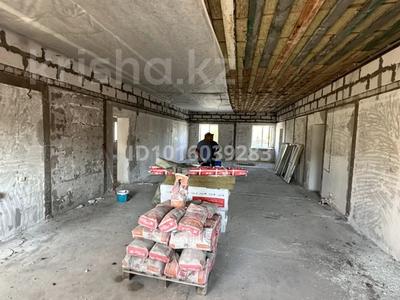 Кеңселер · 350 м², бағасы: 1.2 млн ₸ в Актобе, мкр 11