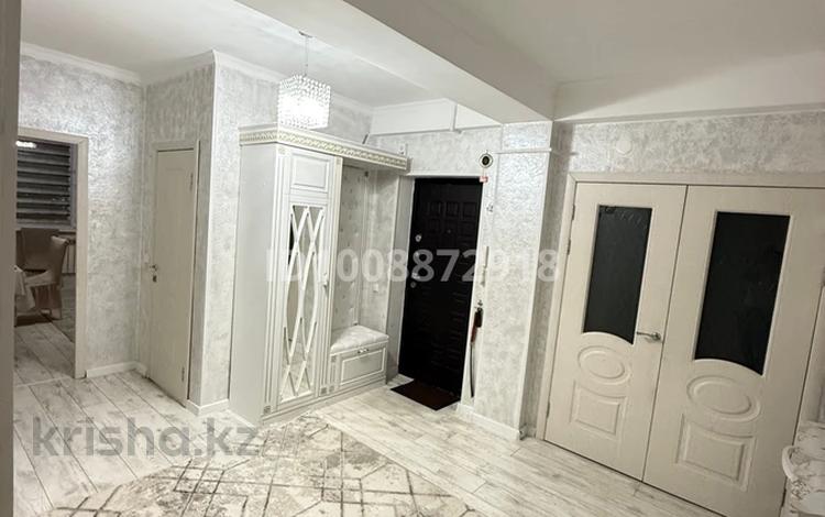 4-комнатная квартира · 110 м² · 5/5 этаж, Проспект Сатпаева 143/3 за 28.5 млн ₸ — фото 2