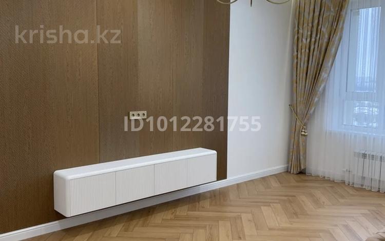 2-бөлмелі пәтер · 62 м² · 13/16 қабат, ул. Аскара Токпанова 8/3, бағасы: 62 млн ₸ в Астане, Алматы р-н — фото 2