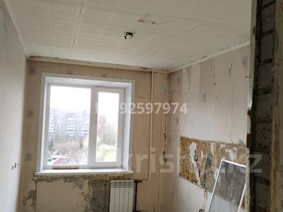 5-комнатная квартира, 93 м², 10/10 этаж, Камзина 352 за ~ 24 млн 〒 в Павлодаре