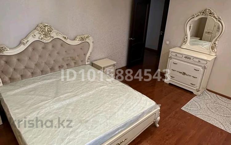 3-бөлмелі пәтер · 100 м² · 8/12 қабат, Жетісу-3 ш/а. 53 — Абая Момышулы, бағасы: 70 млн ₸ в Алматы, Ауэзовский р-н — фото 2