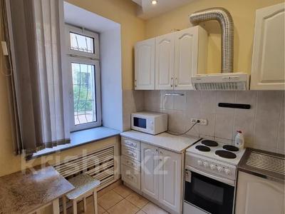 1-бөлмелі пәтер · 51.7 м² · 1/2 қабат, Жаңа қала ш/а., Абая, бағасы: 17.5 млн ₸ в Караганде, Казыбек би р-н
