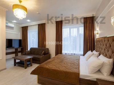 Сағатына пәтерлер в Алматы: 1-бөлмелі пәтер · 50 м² · 10 қабат, Розыбакиева 320, бағасы: 3 500 〒 1-бөлмелі пәтер · 50 м² · 10 қабат, Розыбакиева 320, бағасы: 3 500 〒 в Алматы, Бостандыкский р-н