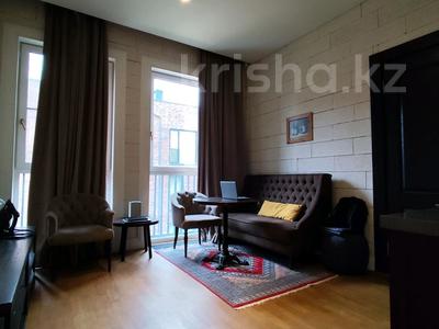 Продажа квартир в Алматы: 2-комнатная квартира · 36 м² · 3/3 этаж, Аль- Фараби 116 за 69.8 млн 〒 2-комнатная квартира · 36 м² · 3/3 этаж, Аль- Фараби 116 за 69.8 млн 〒 в Алматы, Медеуский р-н