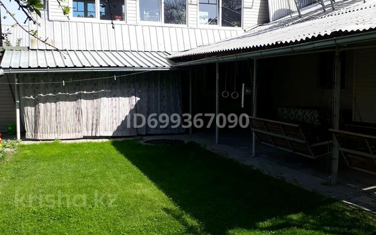 Отдельный дом · 5 комнат · 200 м² · 10 сот., мкр Кокжиек, Талант 13 — А ц камаз за 90 млн ₸ в Алматы, Жетысуский р-н — фото 2