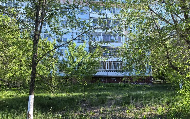 1-бөлмелі пәтер · 35.4 м² · 2/5 қабат, Просп. Мира 78/1, бағасы: ~ 11 млн ₸ в Темиртау — фото 2
