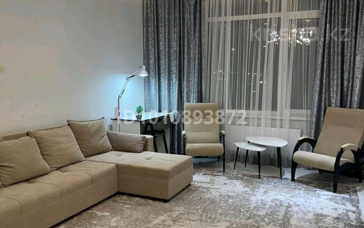2-комнатная квартира · 76 м² · 2 этаж, Улы дала 37 за 500 000 ₸ в Астане, Есильский р-н — фото 2