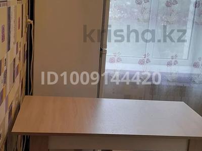 1-комнатная квартира · 32 м² · 3/6 этаж, мкр Шанхай, Чекалина 34 за 10 000 〒 в Актобе