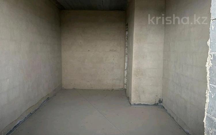 1-комнатная квартира · 35 м² · 3/5 этаж, М. Копбергенова за 10.5 млн ₸ в Уральске — фото 2