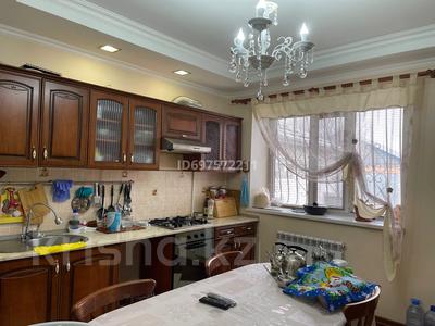 Отдельный дом · 5 комнат · 270 м² · 11 сот., Березовая 16А — Возле “Мунайшы” за 55 млн ₸ в Актобе, жилой массив Кирпичный