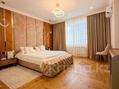 4-комнатная квартира · 200 м² · 4/5 этаж, Каратал за 140 млн 〒 в Талдыкоргане