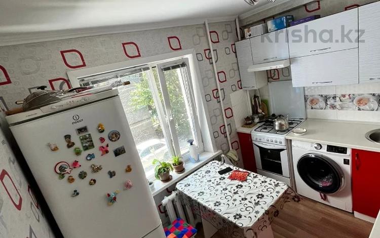 4-бөлмелі пәтер · 57.5 м² · 2/5 қабат, Шакшак Жанибек батыра 8, бағасы: 23 млн ₸ в Костанае — фото 2