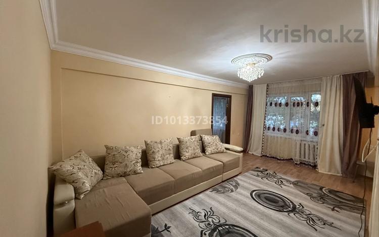 2-комнатная квартира · 45 м² · 1/5 этаж, Жидебай Батыра 16 за 10 000 ₸ в Балхаше — фото 3