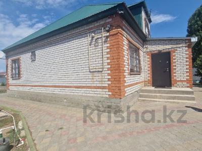 Отдельный дом · 4 комнаты · 126 м² · 10 сот., Балауса за 29.8 млн ₸ в Актобе, жилой массив Заречный-1