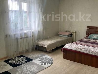 3-бөлмелі пәтер · 87.9 м² · 5/5 қабат, ул. Г Каирбекова, бағасы: 29 млн ₸ в Костанае