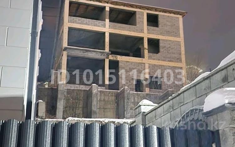 Отдельный дом · 7 комнат · 450 м² · 10 сот., мкр Аскартау 12 за 150 млн ₸ в Алматы, Медеуский р-н — фото 3