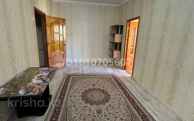 2-комнатная квартира · 45 м² · 4/4 этаж, Ауезова — На против клиника Ретина за 135 000 〒 в Атырау, мкр Жилгородок — фото 2