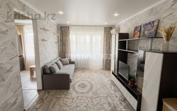 3-комнатная квартира · 56 м² · 5/5 этаж, Ескалиева 106 за 14 млн ₸ в Уральске, мкр Школьник — фото 2