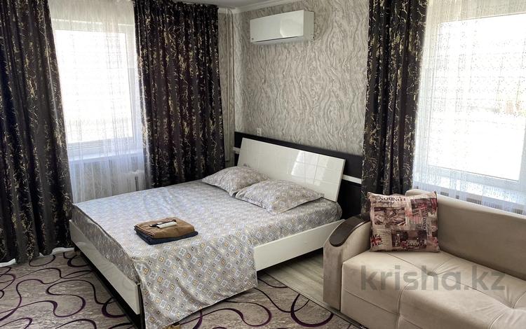 1-бөлмелі пәтер · 60 м² · 2/3 қабат, Айтбаева 43, бағасы: 10 000 ₸ в  — фото 8