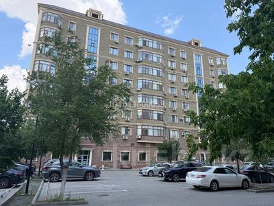 3-бөлмелі пәтер · 110 м² · 2/9 қабат, Валиханова — Драм. Театр, бағасы: 62 млн ₸ в Атырау