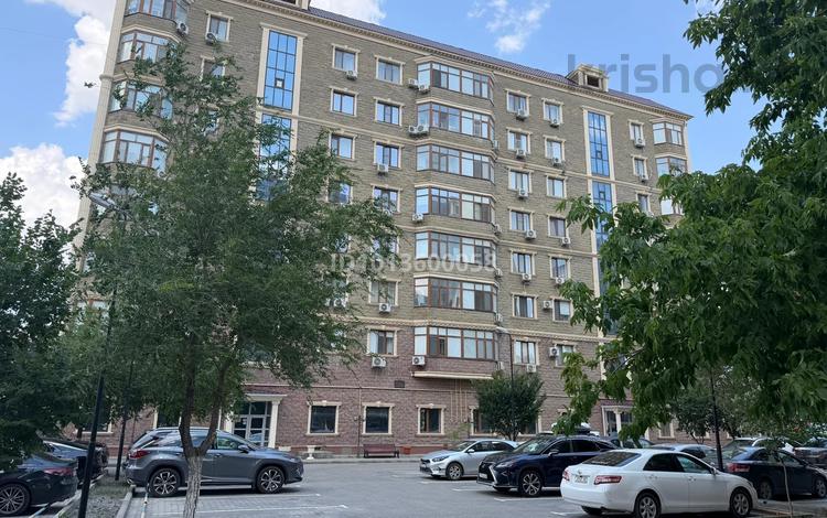 3-бөлмелі пәтер · 110 м² · 2/9 қабат, Валиханова — Драм. Театр, бағасы: 62 млн ₸ в Атырау — фото 34