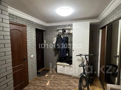 3-комнатная квартира · 50 м² · 1/5 этаж, Тауелсиздик 6/1 — Тауелсиздик за 22.5 млн ₸ в Астане, Алматы р-н