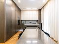 3-бөлмелі пәтер · 120 м² · 3/3 қабат, Аль- Фараби 116/31-56, бағасы: 210 млн ₸ в Алматы, Медеуский р-н — фото 2