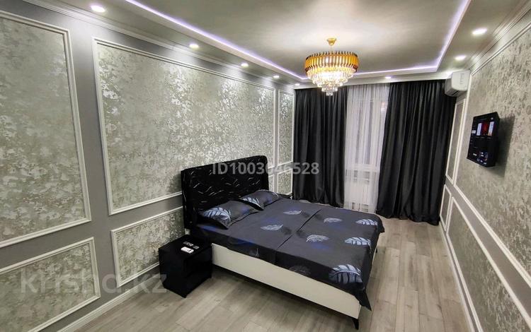 1-комнатная квартира · 45 м² · 12/12 этаж, мкр Акбулак, Дарабоз 85 — На против АлматыАрена. по ул Момышулы за 18 000 ₸ в Алатауский р-н — фото 2