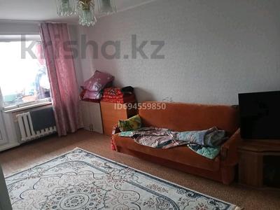 2-комнатная квартира · 50 м² · 1/5 этаж, 11мкр. 2 дом за 7 млн 〒 в Житикаре