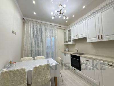 3-бөлмелі пәтер · 98 м² · 2/14 қабат, Кабанбай батыра 7, бағасы: ~ 79 млн ₸ в Астане, Нура р-н