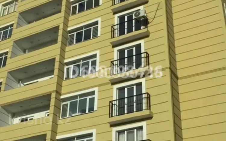 1-комнатная квартира · 32 м² · 12/12 этаж, 11 31/2 — напротив ресторана БАЛКОН за 12 млн 〒 в Туркестане — фото 2