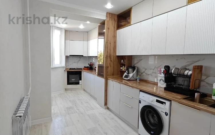 3-бөлмелі пәтер · 72 м² · 3/5 қабат, 13-ш/а. 27, бағасы: 26 млн ₸ в Актау, 13-й мкр — фото 2