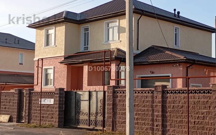 Жеке үй · 6 бөлме · 250 м² · 10 сот., мкр Уркер, Танашева 65 — Малайсары батыр, бағасы: 95 млн ₸ в Астане, Нура р-н — фото 2
