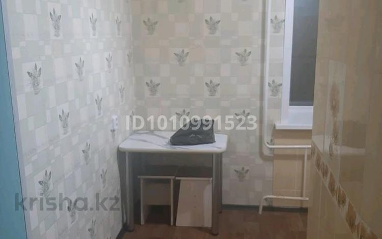 2-комнатная квартира · 48 м² · 1/3 этаж, 2 заречная 58 за 18 млн ₸ в Петропавловске — фото 2