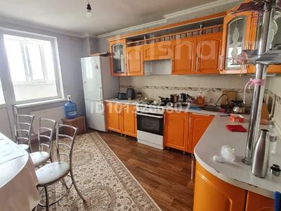 3-бөлмелі пәтер · 90.6 м² · 11/17 қабат, Кенесары 70, бағасы: 33.7 млн ₸ в Астане, р-н Байконур