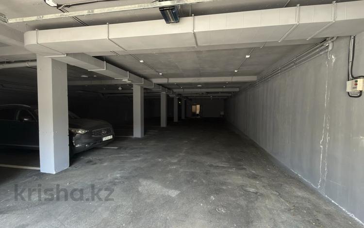 Склады, азс, автосервисы и автомойки, фитнес и спорт · 300 м² за 1 млн ₸ в Алматы, Бостандыкский р-н — фото 2