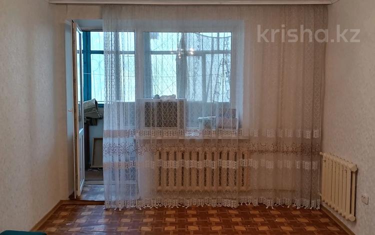 2-комнатная квартира, 50 м², 1/9 этаж, Кустанайская 79 за 16.5 млн 〒 в Семее — фото 2