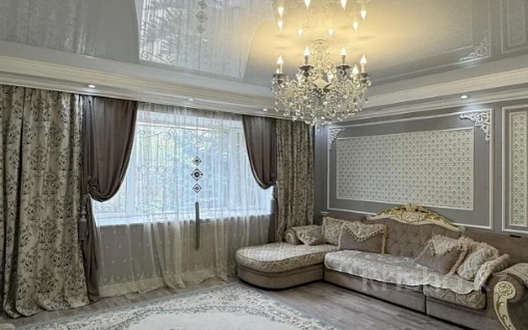 4-комнатная квартира · 177 м² · 2/4 этаж, Молдагулова 24б — Apt. 6 за 58 млн ₸ в Актобе — фото 2