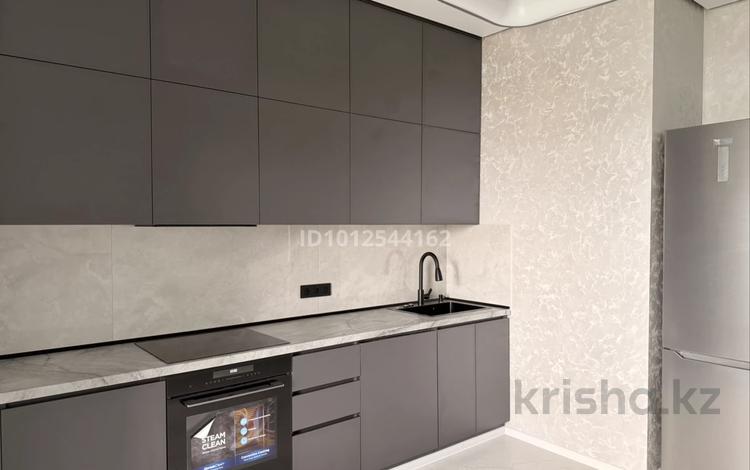 2-комнатная квартира · 80 м² · 4/12 этаж, мкр Нурсат, Пр.Нурсултана Назарбаева 4 за 380 000 ₸ в Шымкенте, Каратауский р-н — фото 2