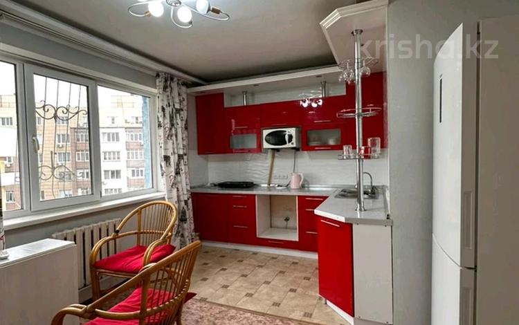 1-комнатная квартира · 44 м² · 10/10 этаж, мкр Жетысу-3 за 200 000 ₸ в Алматы, Ауэзовский р-н — фото 2