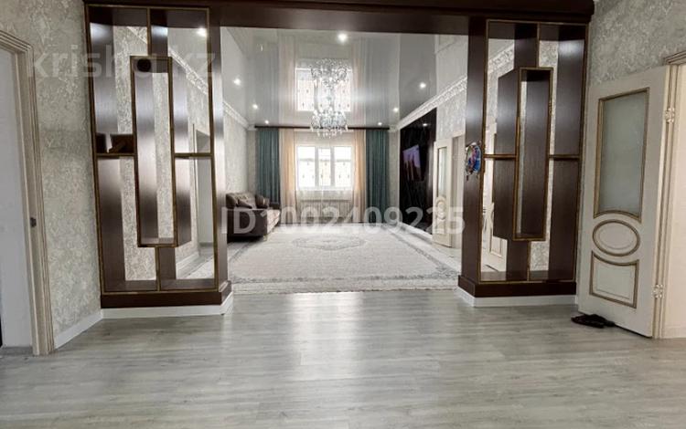 Отдельный дом · 5 комнат · 200 м² · 5 сот., мкр. Зачаганск пгт, Ә. Ермеков 13 за 55 млн ₸ в Уральске — фото 12