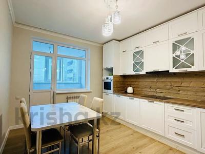3-бөлмелі пәтер · 93.9 м² · 14/18 қабат, Улы Дала 53, бағасы: 50 млн ₸ в Астане, Есильский р-н
