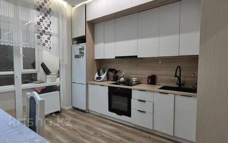 2-комнатная квартира · 62 м² · 10/10 этаж, Кенесары 62 за 35.5 млн ₸ в Астане, р-н Байконур — фото 2