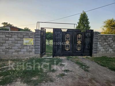Отдельный дом · 2 комнаты · 136 м² · 16.49 сот., А.Асанулы 6 — Райгаз 39 школа за 18 млн ₸ в Мерке