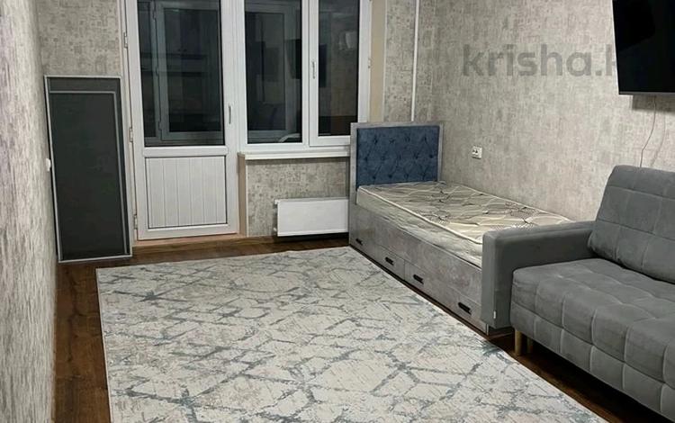 1-бөлмелі пәтер · 33 м² · 4/5 қабат, мкр Орбита-4 27, бағасы: 28.8 млн ₸ в Алматы, Бостандыкский р-н — фото 2