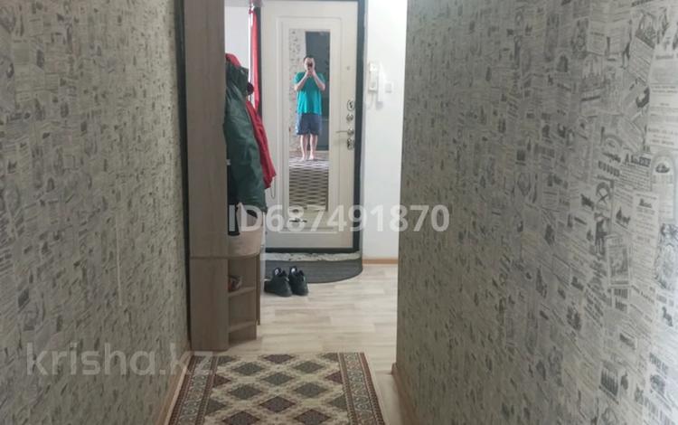 3-бөлмелі пәтер · 70 м² · 3/5 қабат, 4 6 — В центре, бағасы: 19.5 млн ₸ в Аксае — фото 2