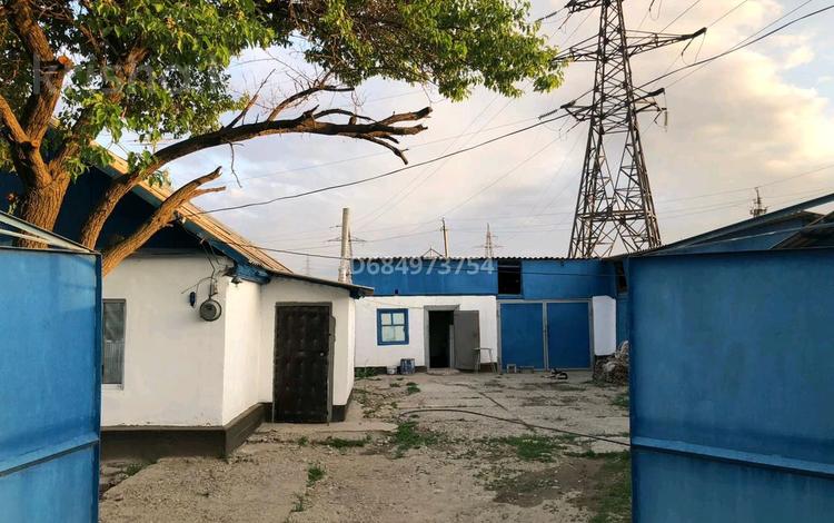 Отдельный дом · 3 комнаты · 65 м² · 6 сот., Толе би 213 за 10 млн 〒 в Таразе — фото 14